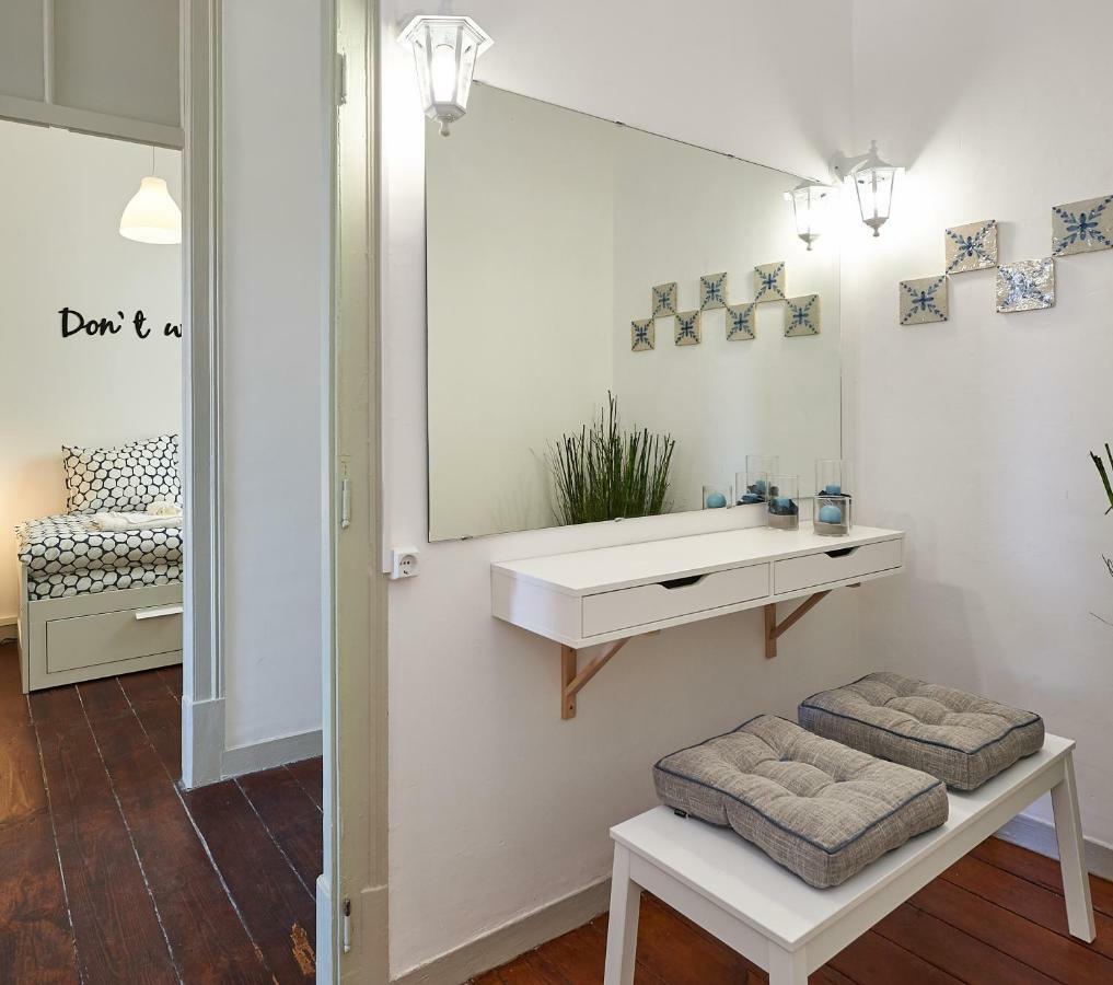 Love inn Bairro Alto Lisbona Esterno foto
